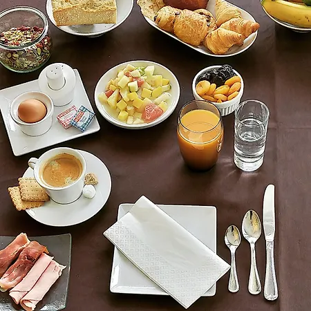 מלון De La Marine