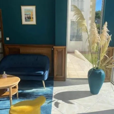 De La Marine Szálloda