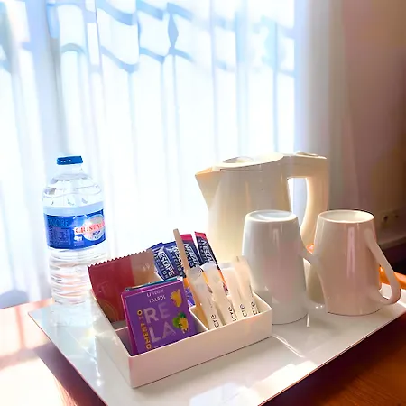 Szálloda De La Marine 3*