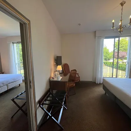 Szálloda De La Marine 3*