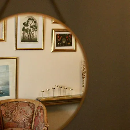 De La Marine מלון