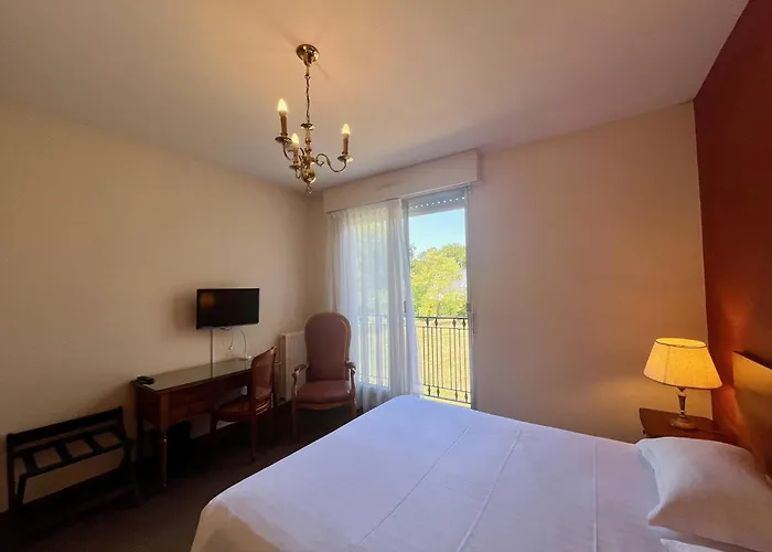 Hotel De La Marine 3*