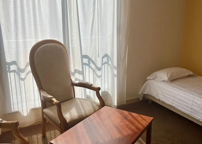 Hotel De La Marine 3*